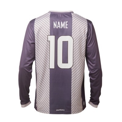 Conjunto deportivo con cuello en V